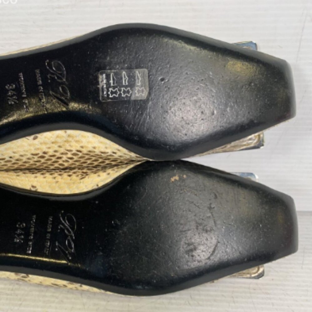 Roger Vivier Beige and Black Python Print Square Toe Flats Size 34.5 - Picture 8 of 10